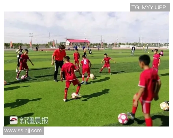 小孩从偶像崇拜到热爱足球明星的心路历程与成长故事